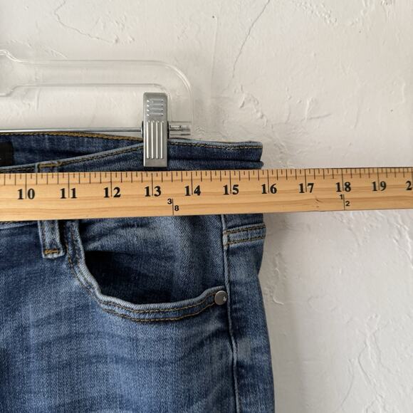 Judy Blue Women's Size 9/29 Medium Wash High Rise‎ Cropped Jeans - Picture 7 of 10